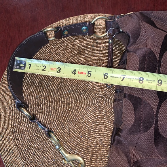 Coach Carly Signature Handbag - Picture 4 of 16